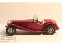 1:43 MATCHBOX RETRO CAR MODEL
