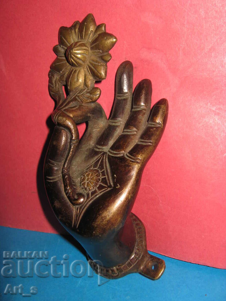 Mână ritualică arabă/indiană din bronz din secolul al XVIII-lea - al XIX-lea