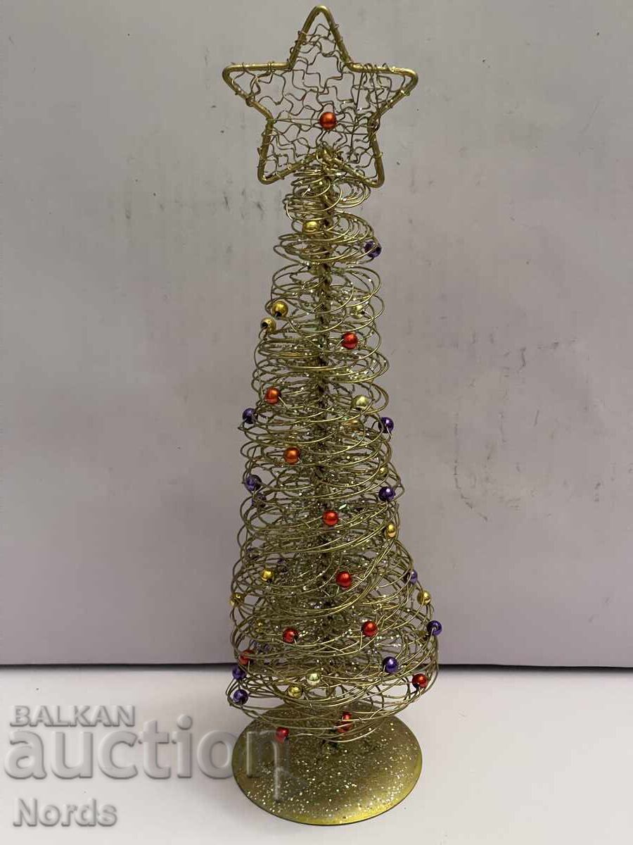 Auction Metal Christmas tree Auction Metal Christmas tree