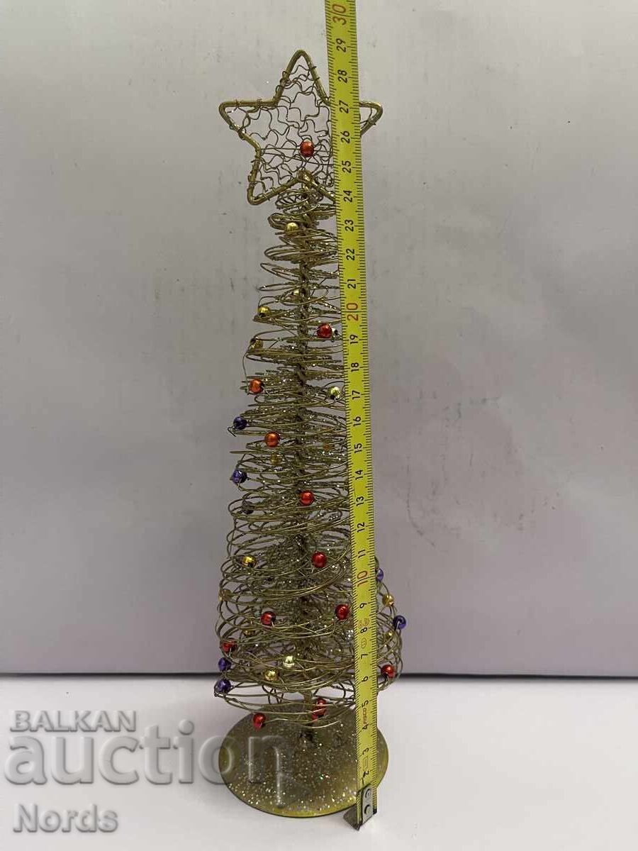 Delivery of Metal Christmas tree Delivery of Metal Christmas tree