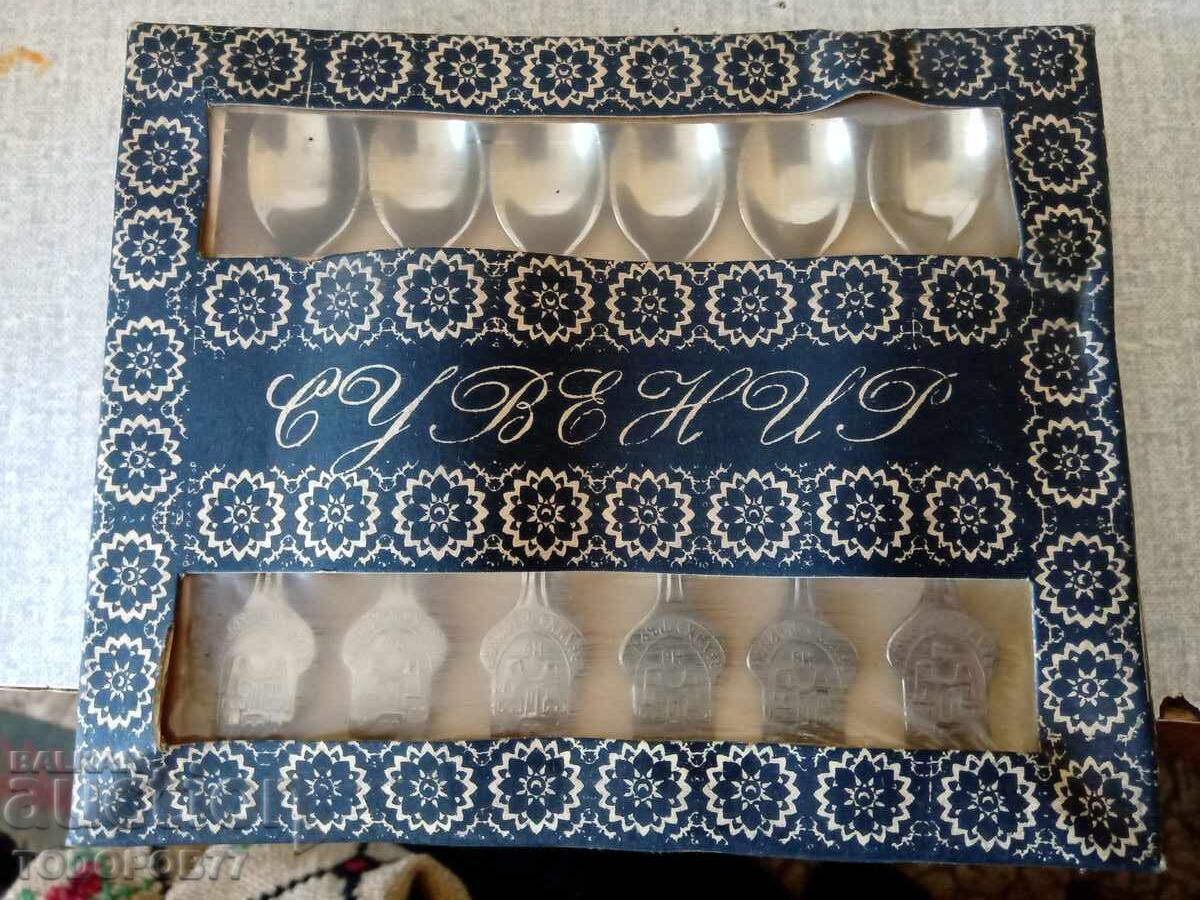 Доставка на Сувенирни лъжички за кафе от соца-неползвани Доставка на Сувенирни лъжички за кафе от соца-неползвани