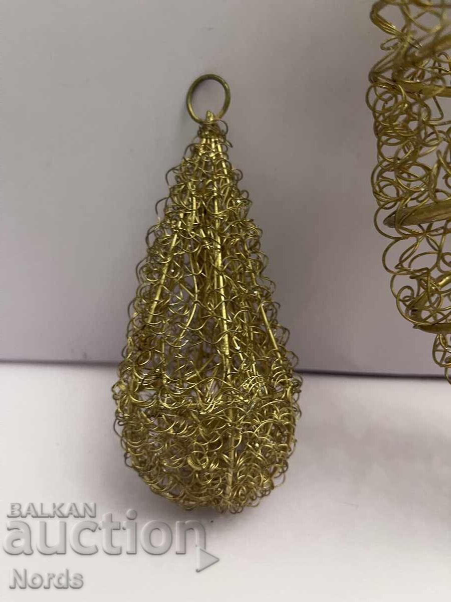 Auction Metal Christmas wreath Auction Metal Christmas wreath