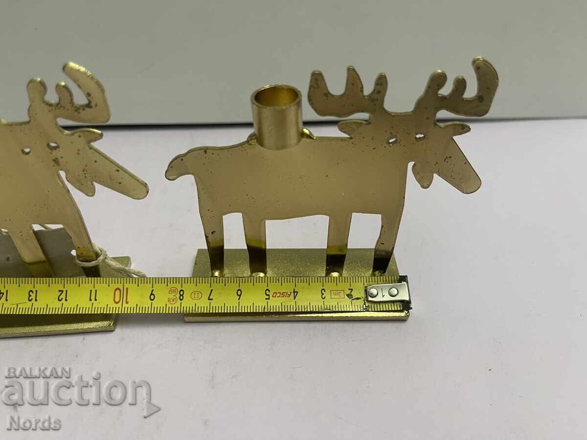 Livrarea Sfeșnice de Crăciun metalice Livrarea Sfeșnice de Crăciun metalice