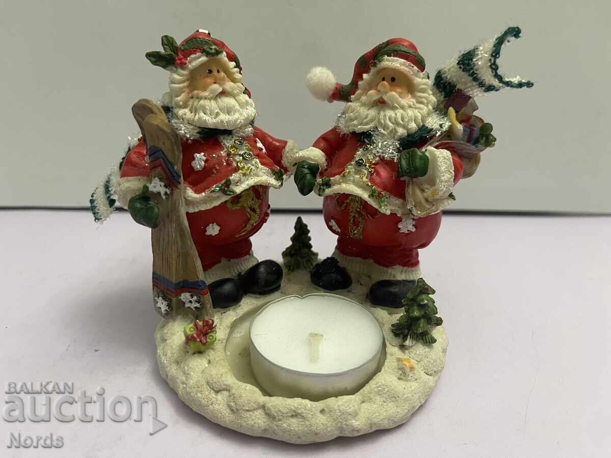 Delivery of Christmas figurine candlestick Delivery of Christmas figurine candlestick