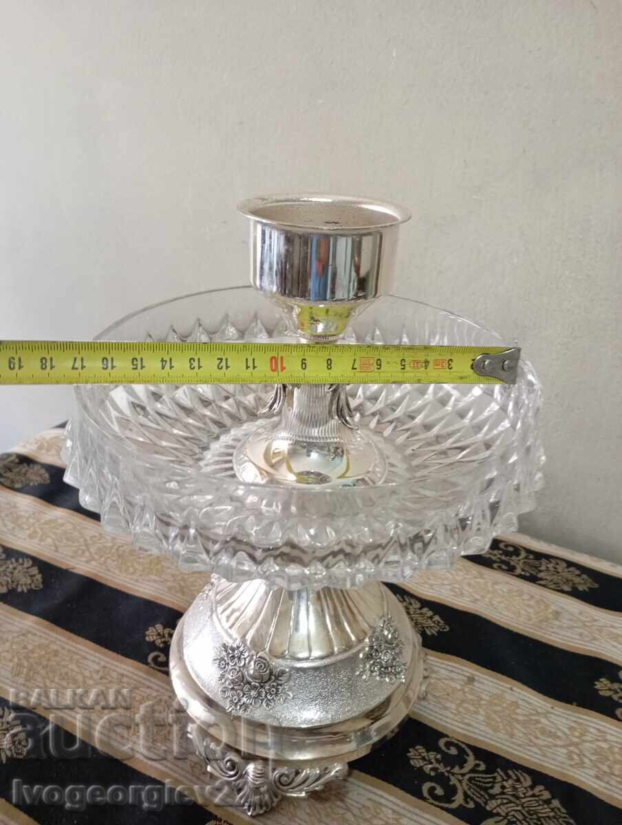 Livrarea Cupa, fructieră în stil art deco