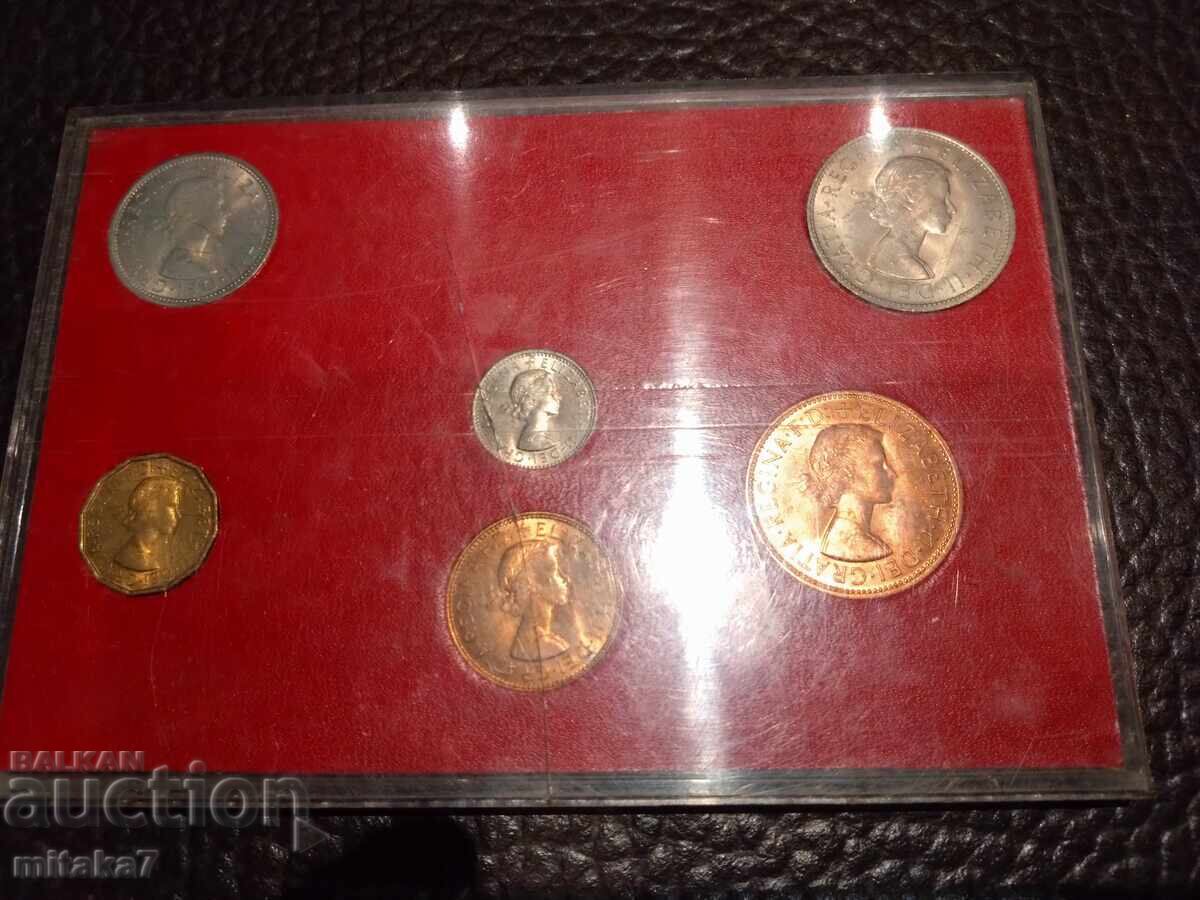 Set of coins, United Kingdom with price 18.00 BGN | € 9.20