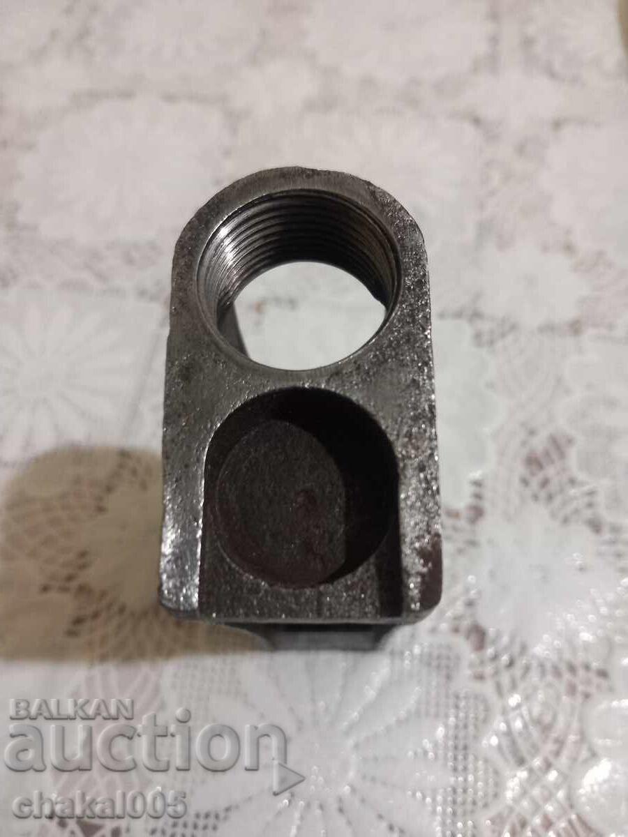 Delivery of A martini box Delivery of A martini box