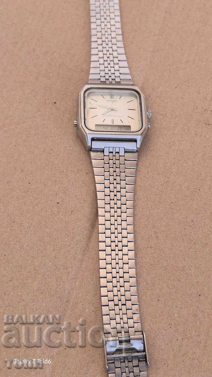 Livrarea CASIO LED CRONOGRAF CUARȚ JAPONIA RAR NU ȘTIU DACĂ FUNCȚIONEAZĂ