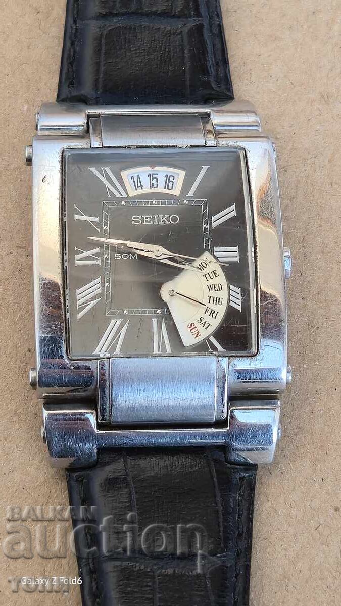 SEIKO QUARTZ JAPONIA RAR NU ȘTIU DACĂ MERGE BZC !!!! cu preț 73.00 BGN | € 37.32