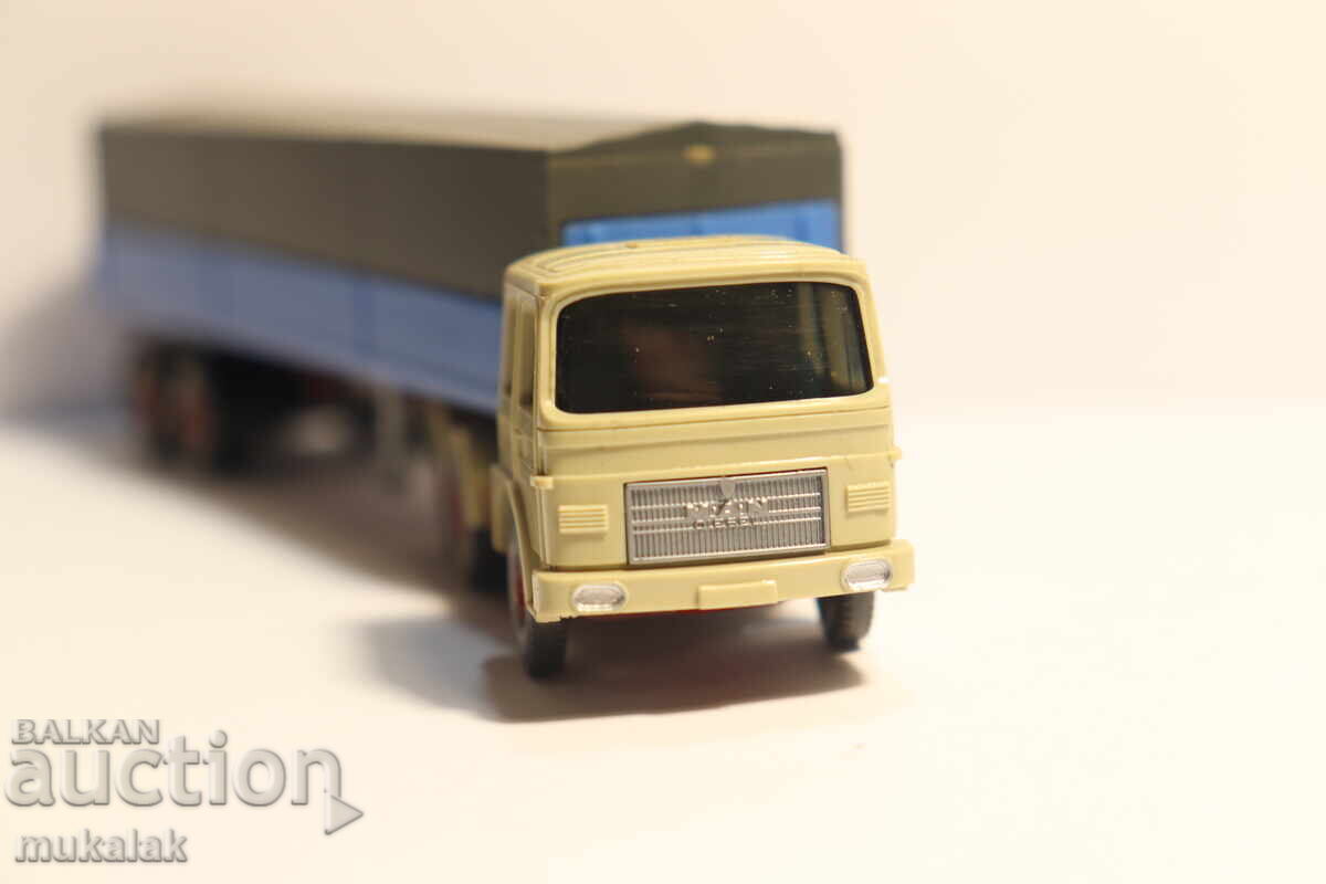 Auction  Wiking H0 1/87 MAN MAN TIR TRUCK MODEL