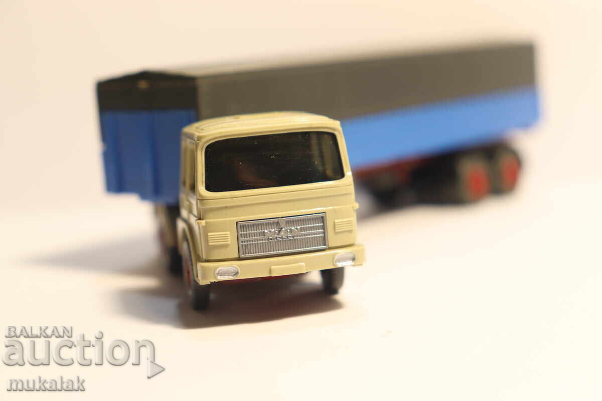 Wiking H0 1/87 MAN MAN TIR TRUCK MODEL - 6