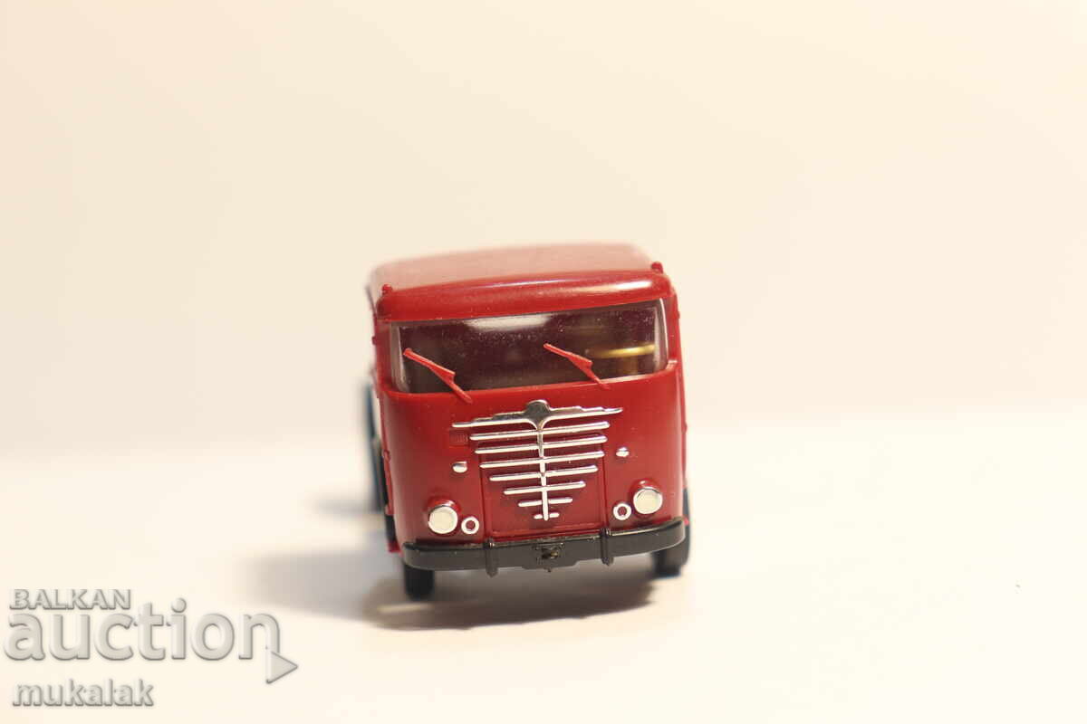 BREKINA H0 1/87 BUSSING Tractor Unit TIR Truck Model with price 40.00 BGN | € 20.45