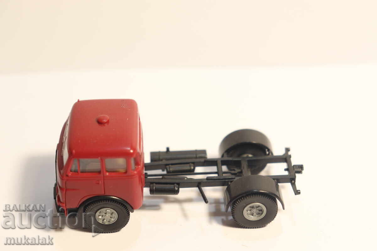 BREKINA?? WIKING? H0 1/87 MAN Tractor Truck Model with price 40.00 BGN | € 20.45