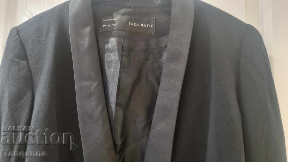 Women's jacket with price 17.00 BGN | € 8.69