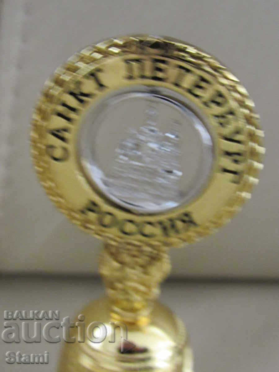 Delivery of Metal bell souvenir from Saint Petersburg, Russia