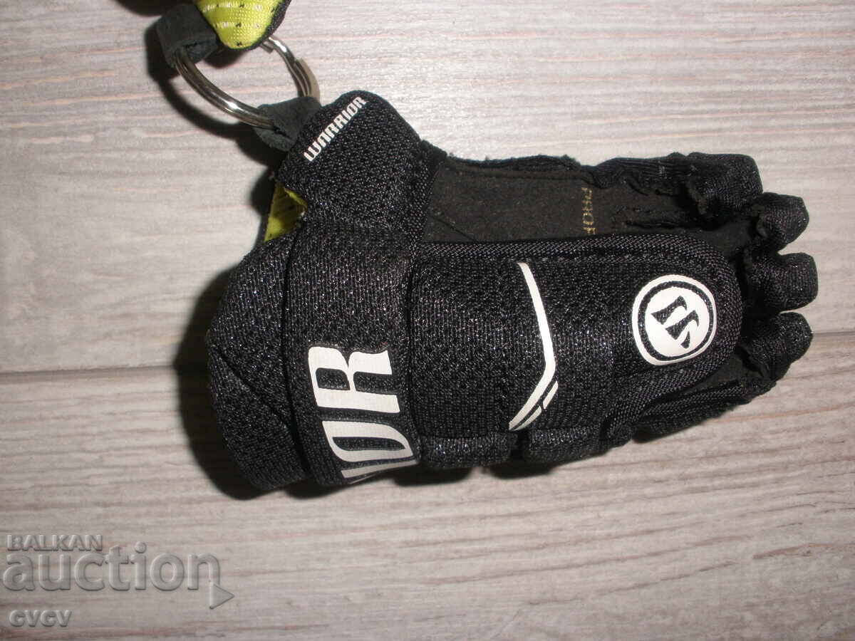 Δημοπρασία Γάντια-Warior-AlLPHA - B.Z.TS Δημοπρασία Γάντια-Warior-AlLPHA - B.Z.TS