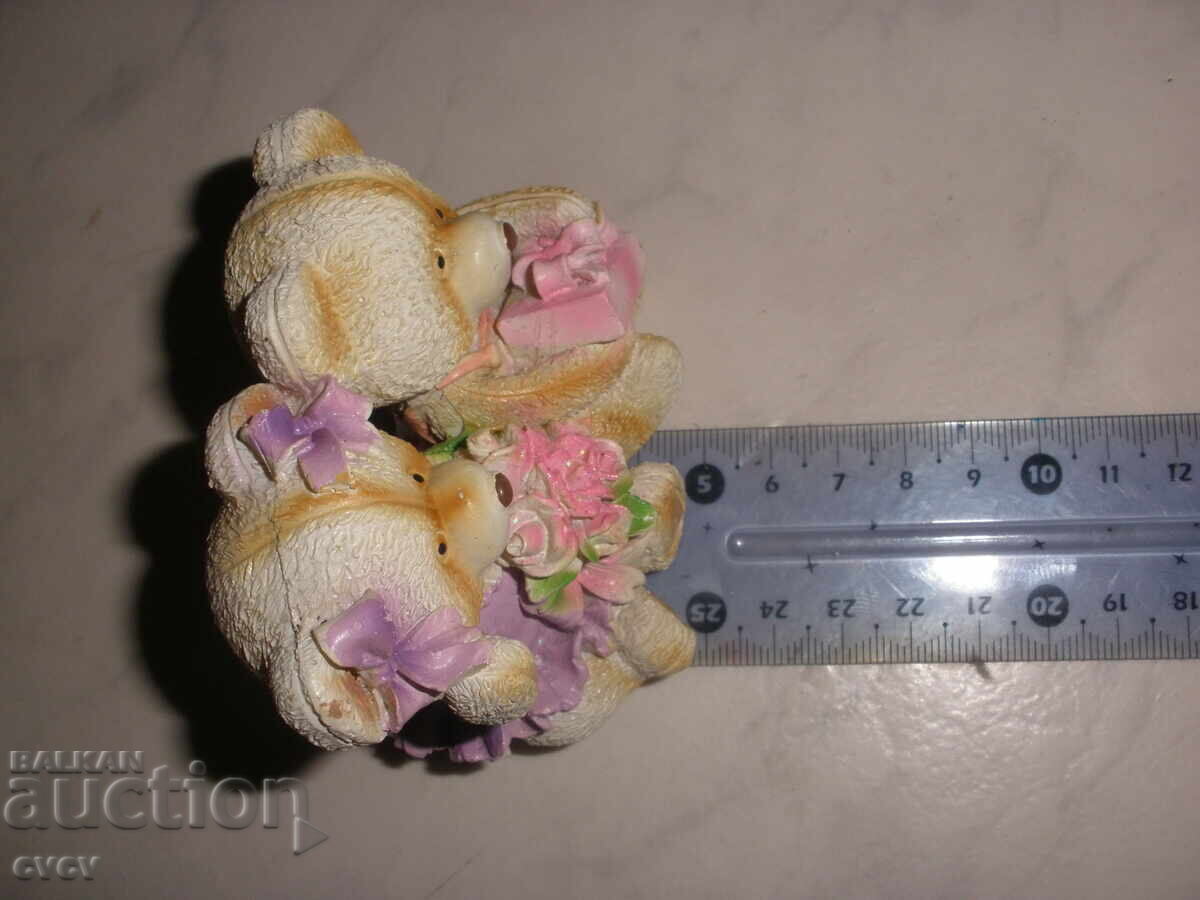 Φιγούρα-Αρκουδάκια - Β.Ζ.Τ με τιμή 0.01 BGN | € 0.01 Φιγούρα-Αρκουδάκια - Β.Ζ.Τ με τιμή 0.01 BGN | € 0.01