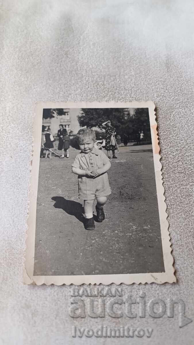 Φωτογραφία Σόφια Μικρό αγόρι Φωτογραφία Σόφια Μικρό αγόρι