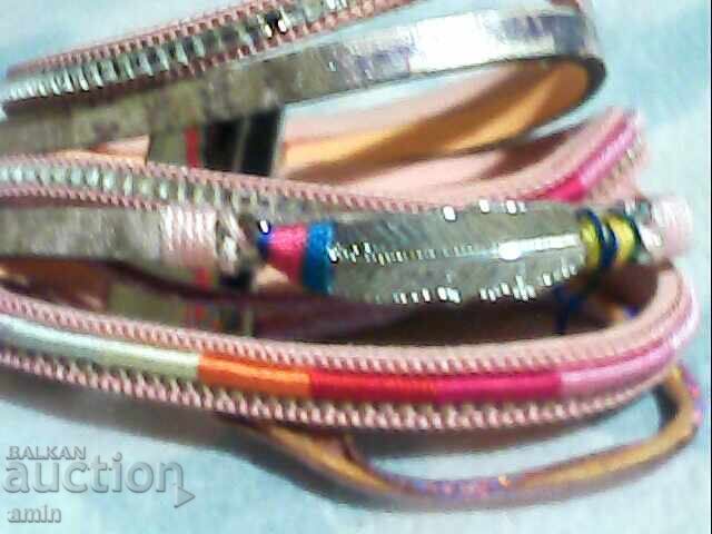 Delivery of Beautiful leather bracelets Delivery of Beautiful leather bracelets