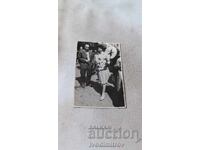 Snimka Sofiya Mŭzh και γυναίκα σε βόλτα 1963