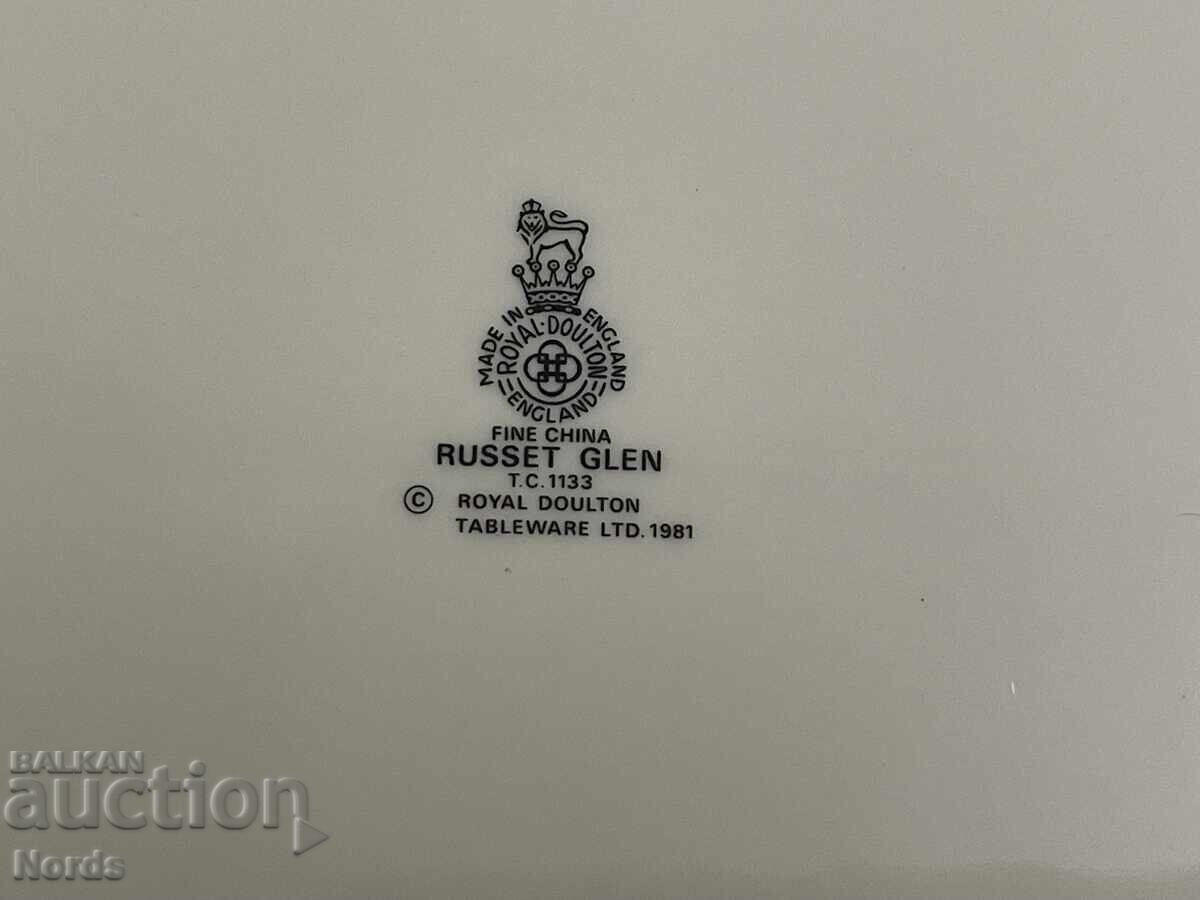 Πιάτο πορσελάνης με σημάδια - 5 Πιάτο πορσελάνης με σημάδια - 5