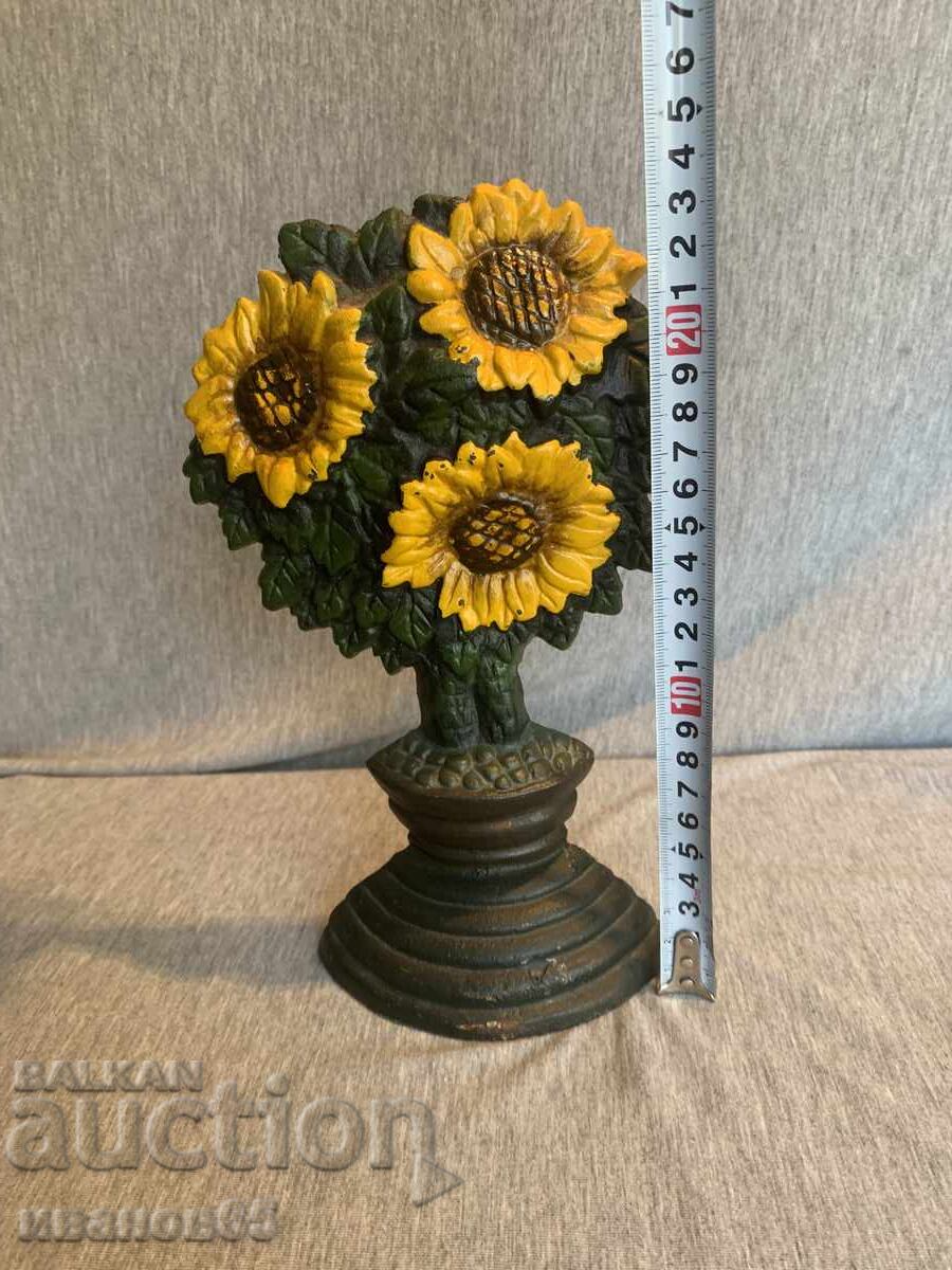 Παράδοση Χυτοσιδηρή στοπ πόρτας σε χρώμα ηλιοτροπίου