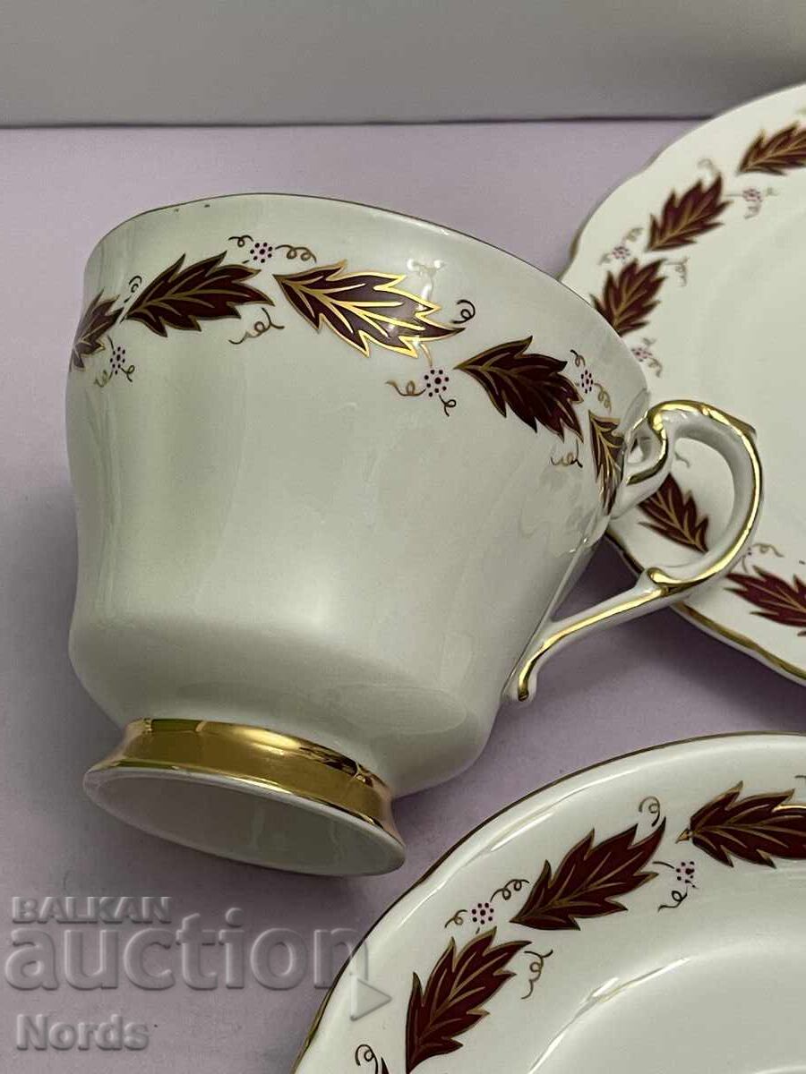 Παράδοση Παράγων τριπλό σετ τσαγιού Παράδοση Παράγων τριπλό σετ τσαγιού