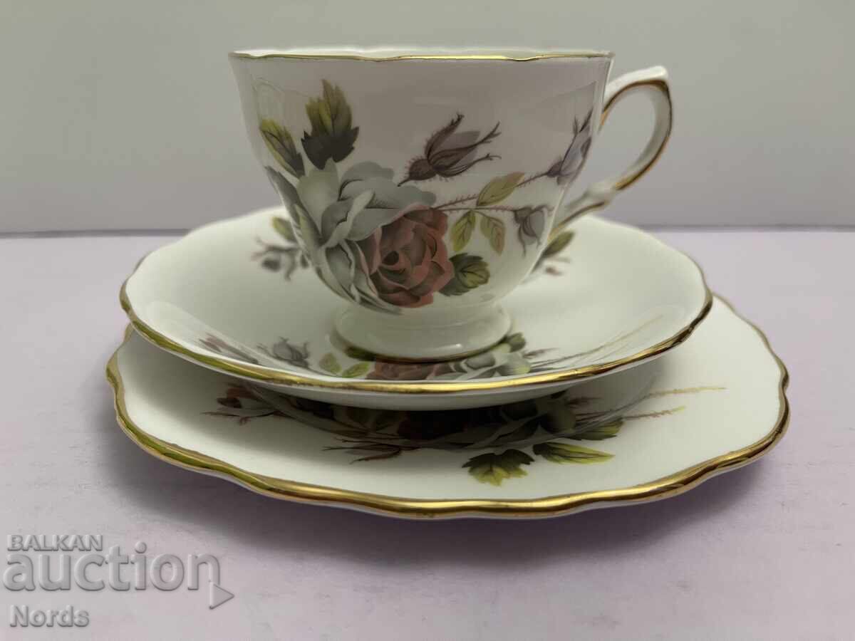 Royal Vale set englezesc de ceai, pentru trei persoane cu preț 27.66 BGN | € 14.14 Royal Vale set englezesc de ceai, pentru trei persoane cu preț 27.66 BGN | € 14.14