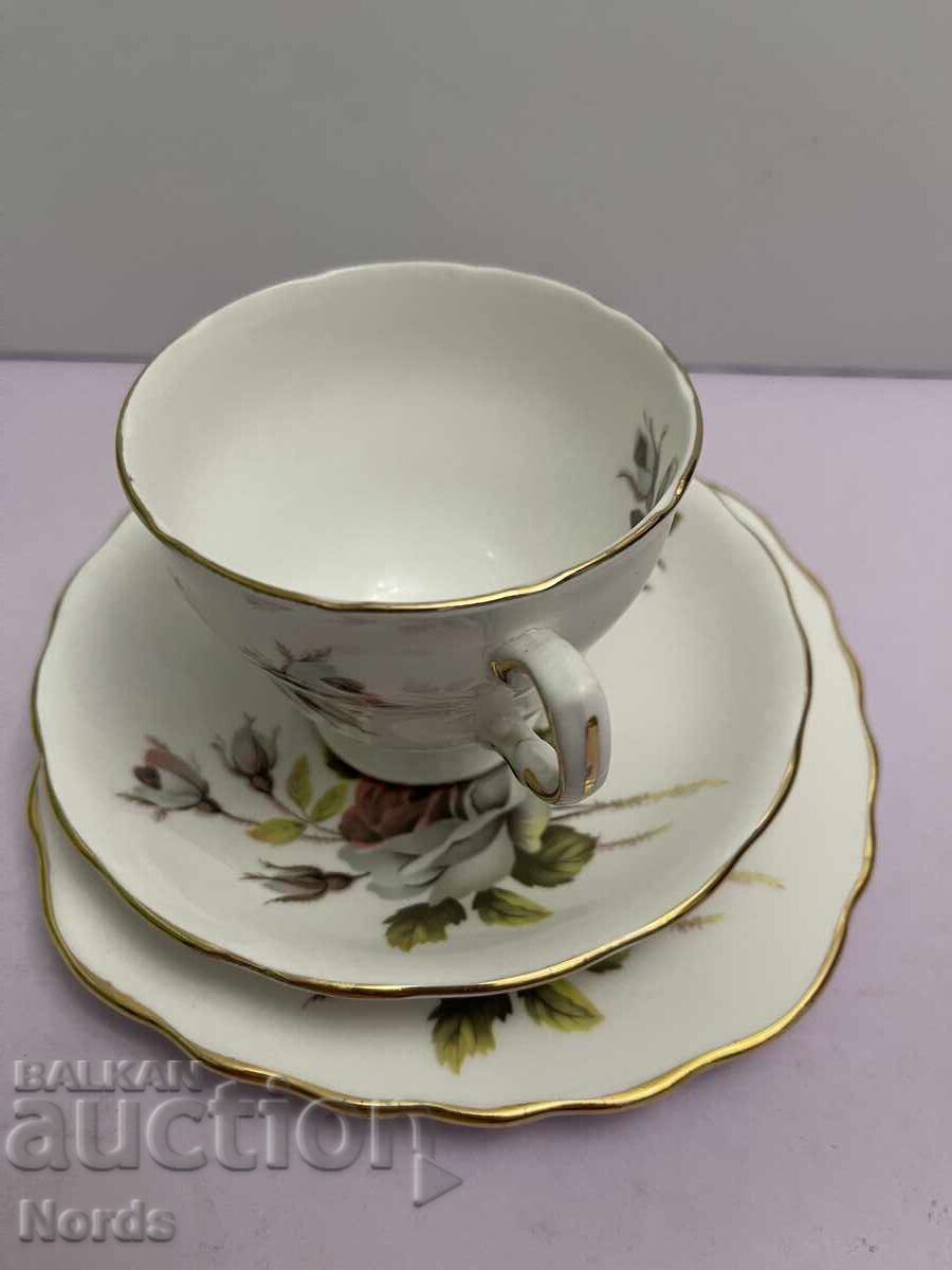 Licitație Royal Vale set englezesc de ceai, pentru trei persoane Licitație Royal Vale set englezesc de ceai, pentru trei persoane