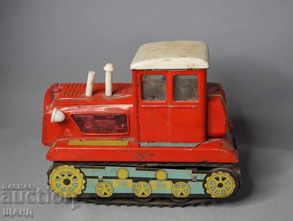 ME 701 Old Chinese Metal Toy Model Tractor