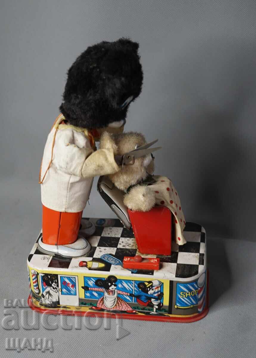 Стара Японска метална играчка Мече фризьор на батерии с цена 39.35 лв. | € 20.12