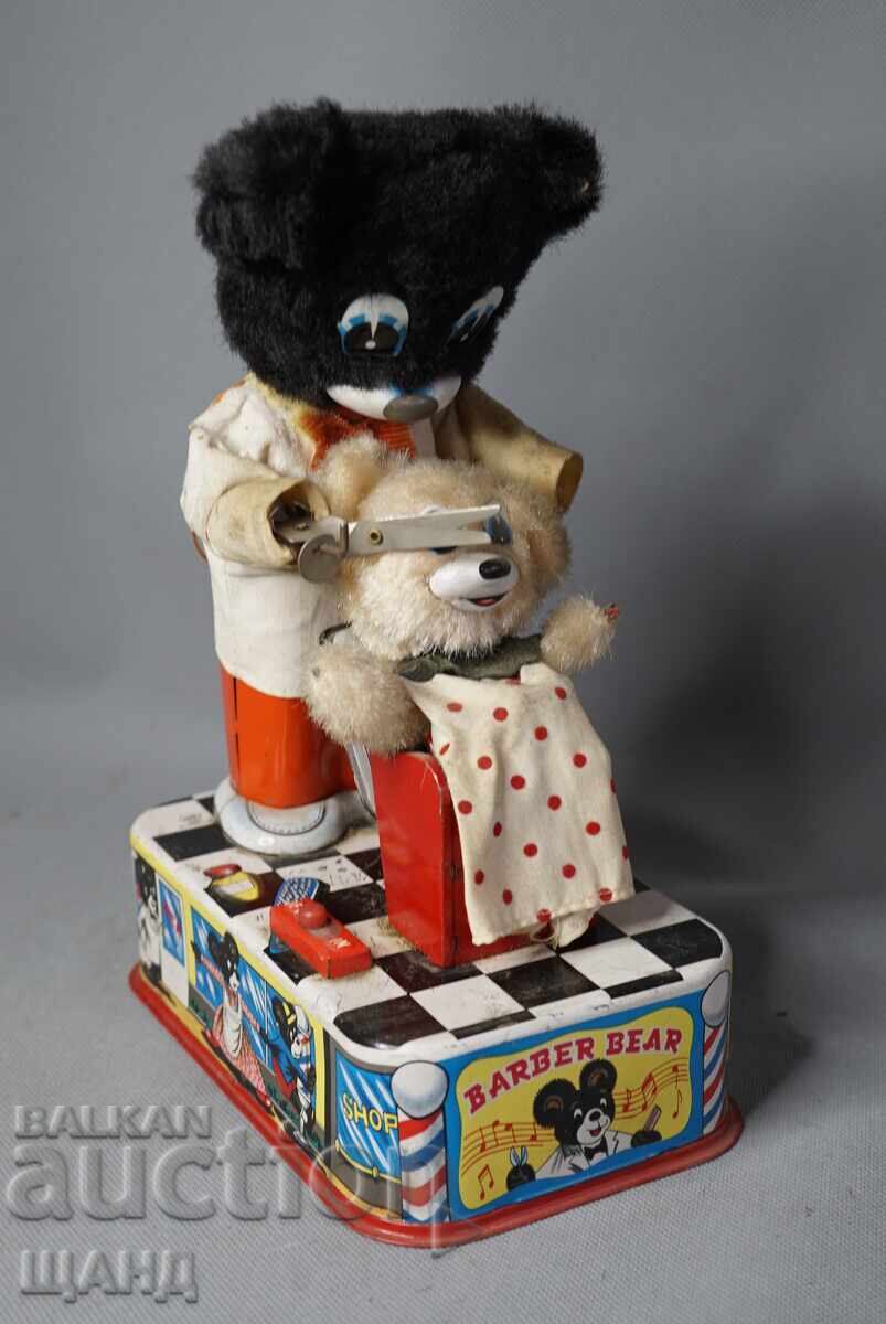 Стара Японска метална играчка Мече фризьор на батерии