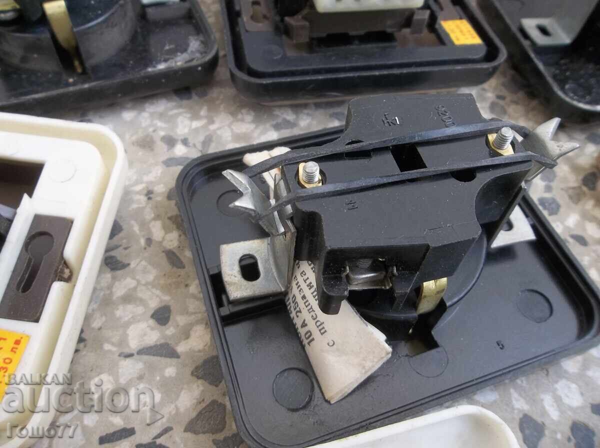 Contacte, întrerupătoare și altele - 7