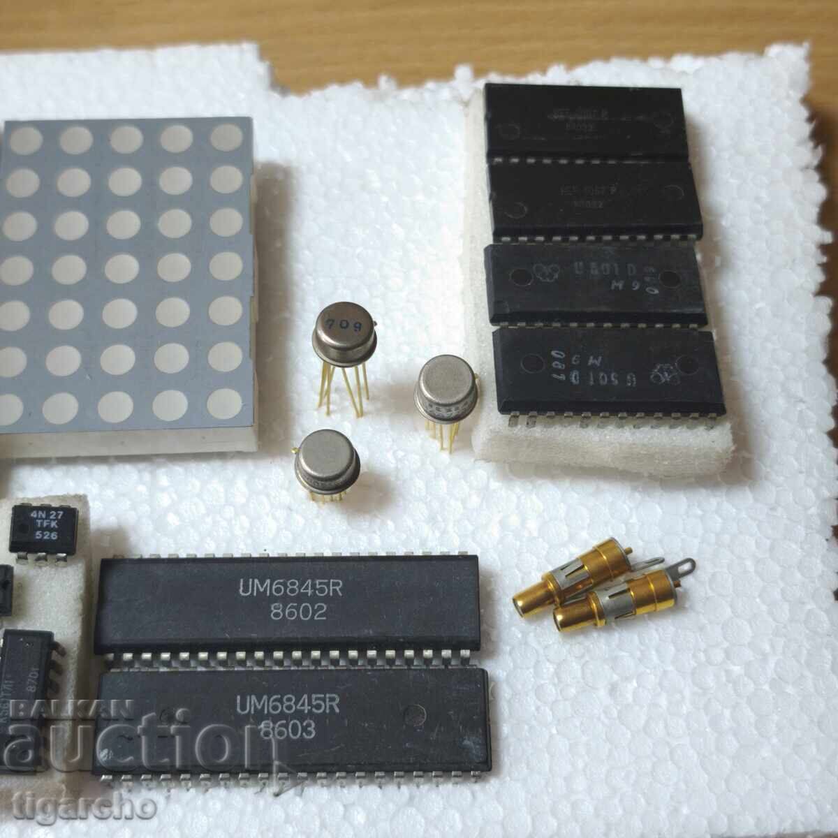 Auction  Electronic components