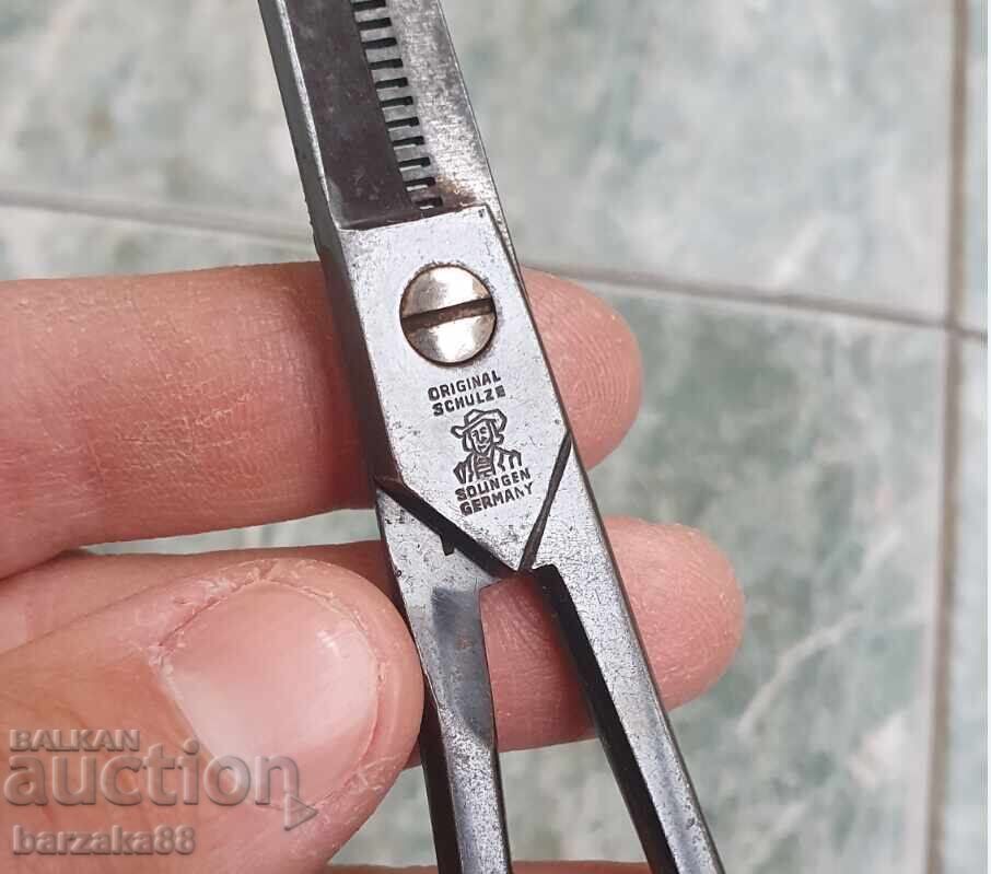 Foarfece vechi Solingen, 3 bucăți cu preț 60.00 BGN | € 30.68