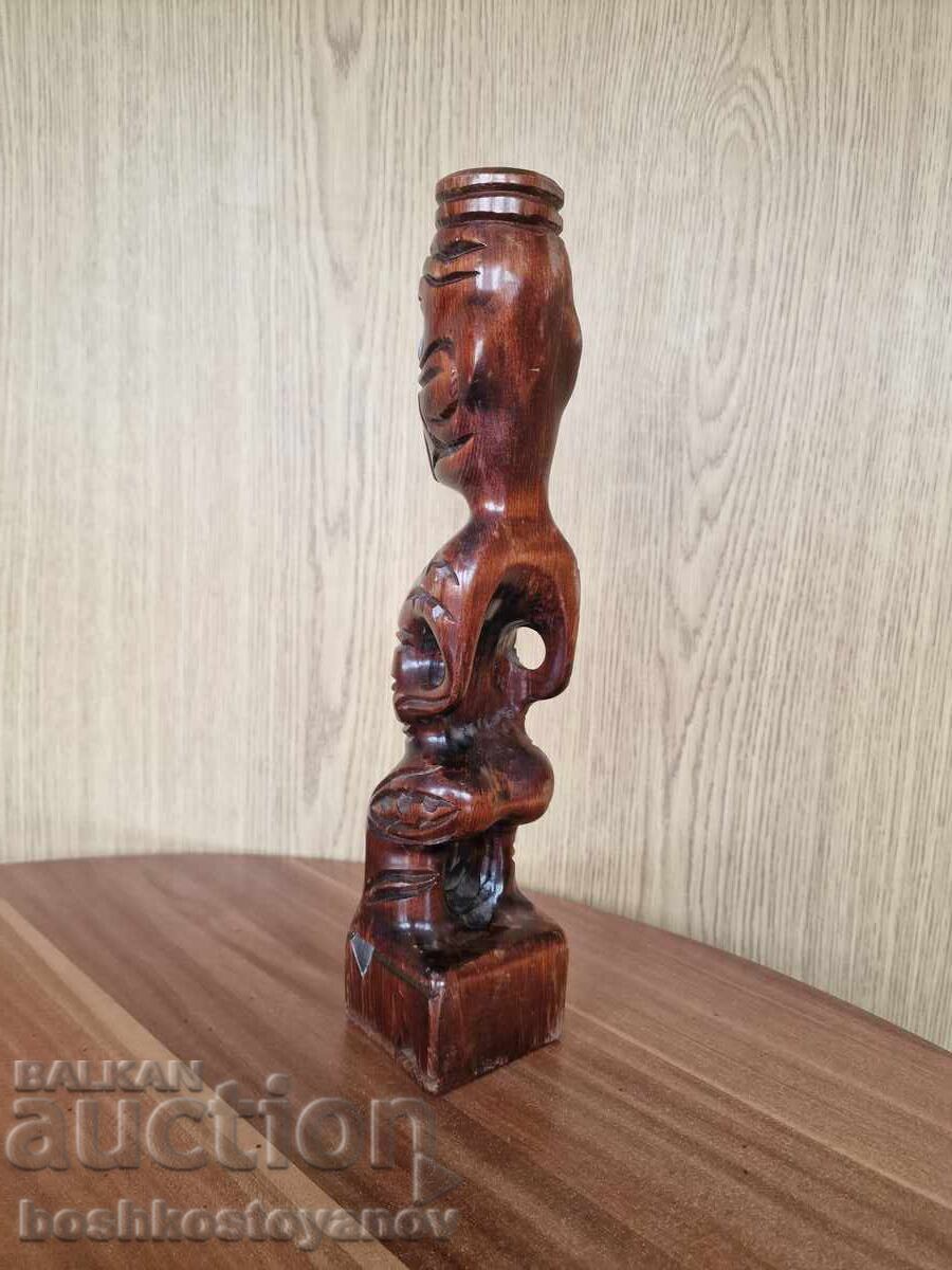 Auction Wooden Tiki deity statue, 32 cm Auction Wooden Tiki deity statue, 32 cm