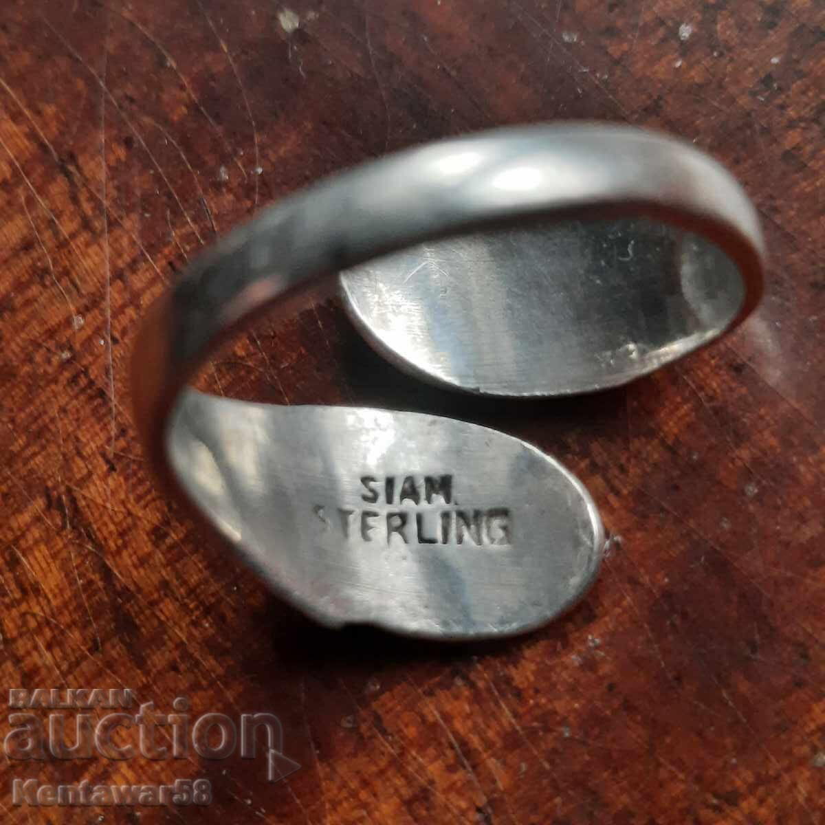 Licitație Inel vechi rar din argint siam sterling