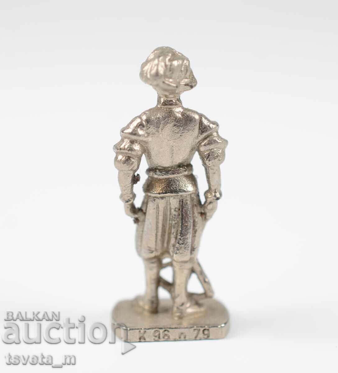 Figurină metalică jucărie KINDER SURPRISE cu preț € 2.05 | 4.01 BGN