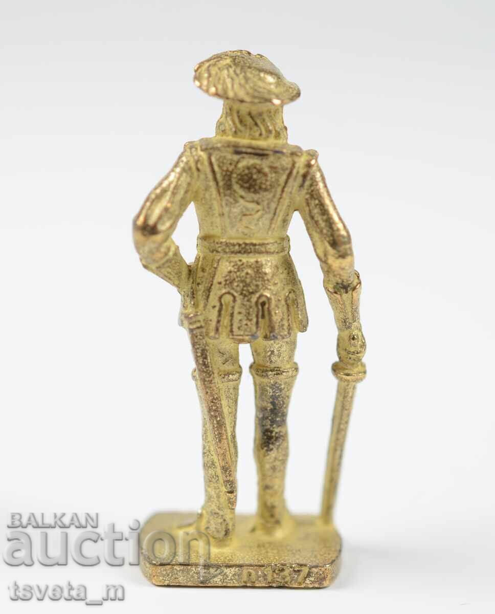 Μεταλλική φιγούρα παιχνίδι KINDER SURPRISE με τιμή 5.00 BGN | € 2.56