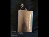 Джобна манерка за алкохол REMY MARTIN. БЗЦ, от 0.01 лв.