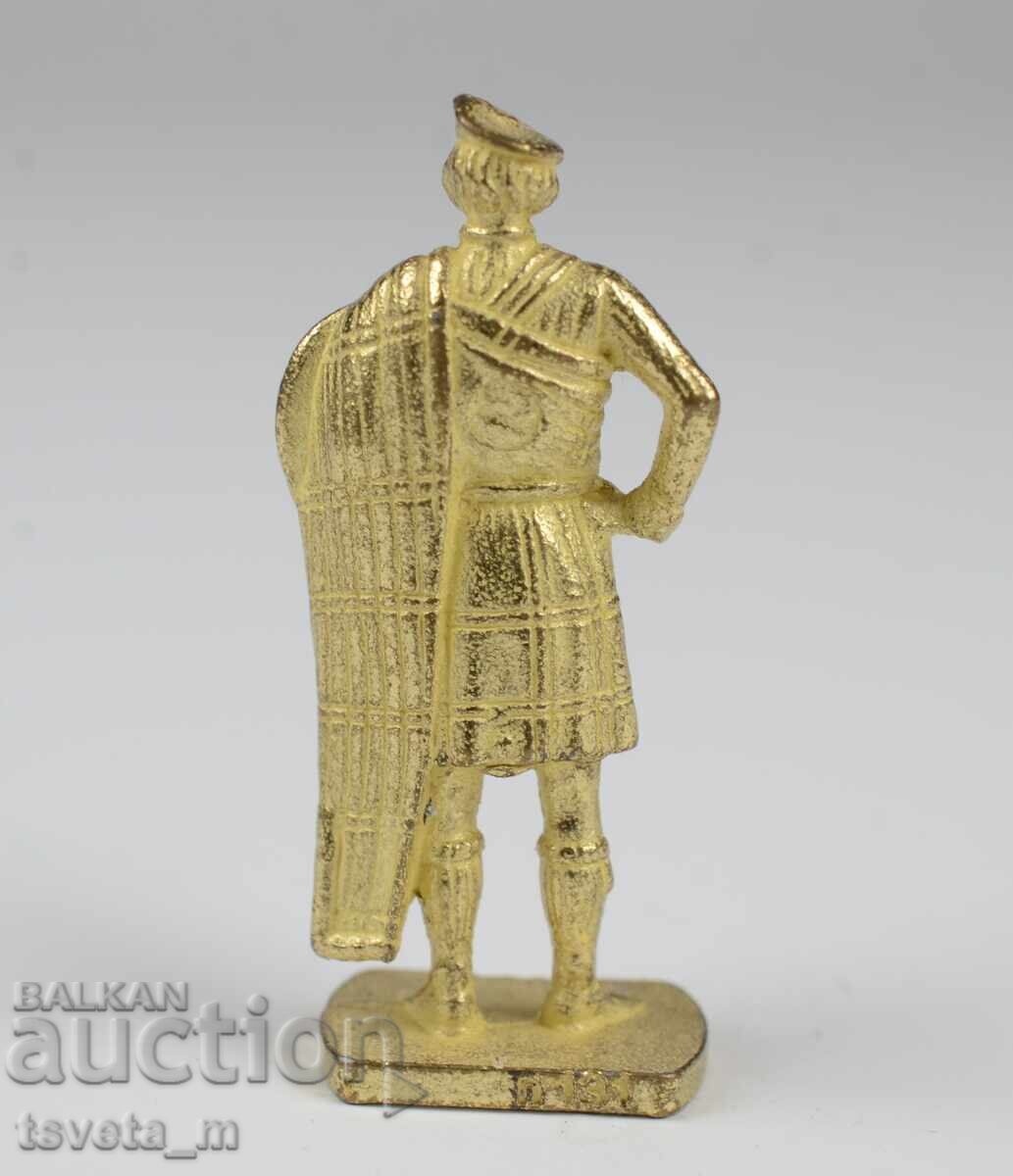 Metal Figure Toy KINDER SURPRISE with price € 2.05 | 4.01 BGN Metal Figure Toy KINDER SURPRISE with price € 2.05 | 4.01 BGN