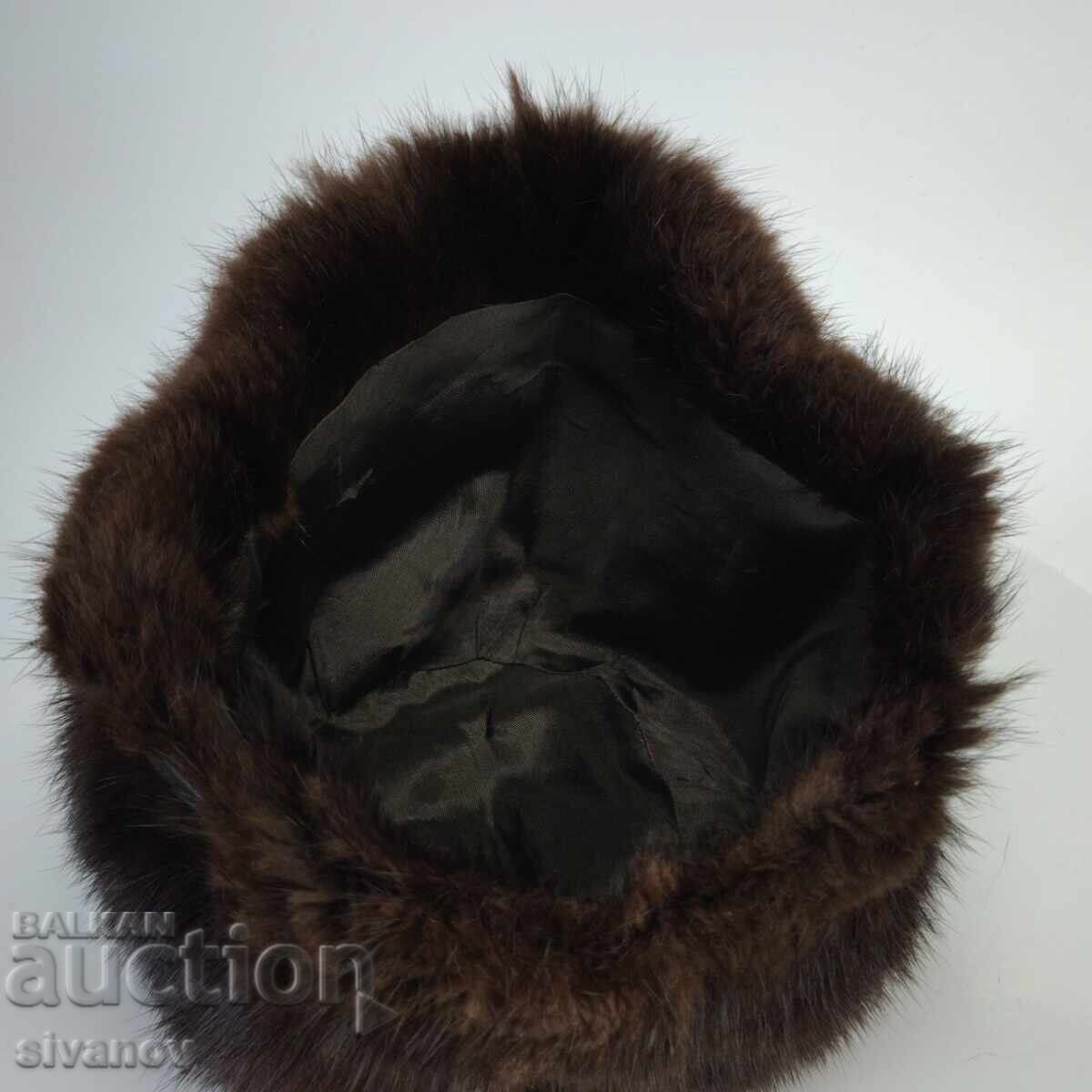 Παράδοση Παλιό σοβιετικό δερμάτινο καπέλο από γούνα βίδρας #6214