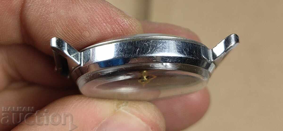 Auction VICTORY POBEDA RUSSIA NON-WORKING MEN'S WATCH USSR Auction VICTORY POBEDA RUSSIA NON-WORKING MEN'S WATCH USSR