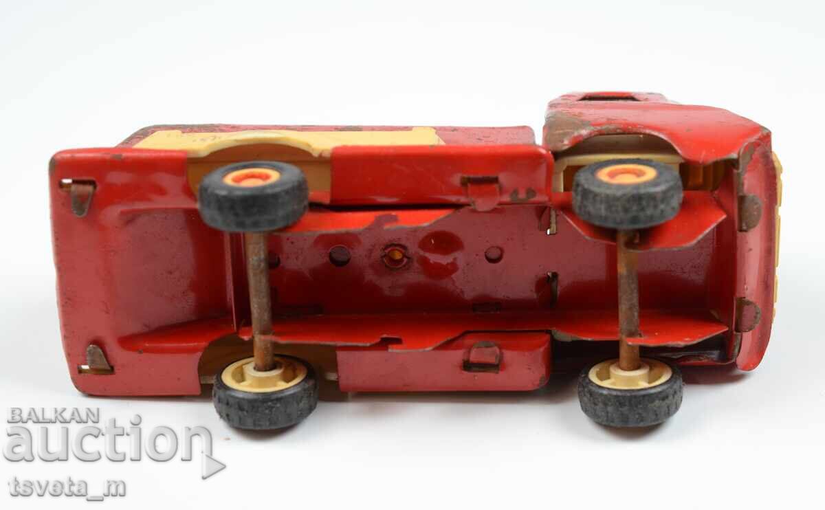 Camion metal și plastic MIR jucării pentru copii soc - 5 Camion metal și plastic MIR jucării pentru copii soc - 5