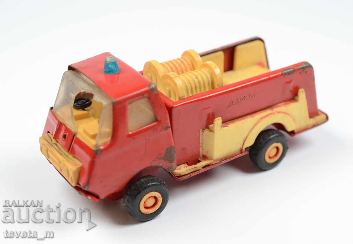 Camion metal și plastic MIR jucării pentru copii soc Camion metal și plastic MIR jucării pentru copii soc