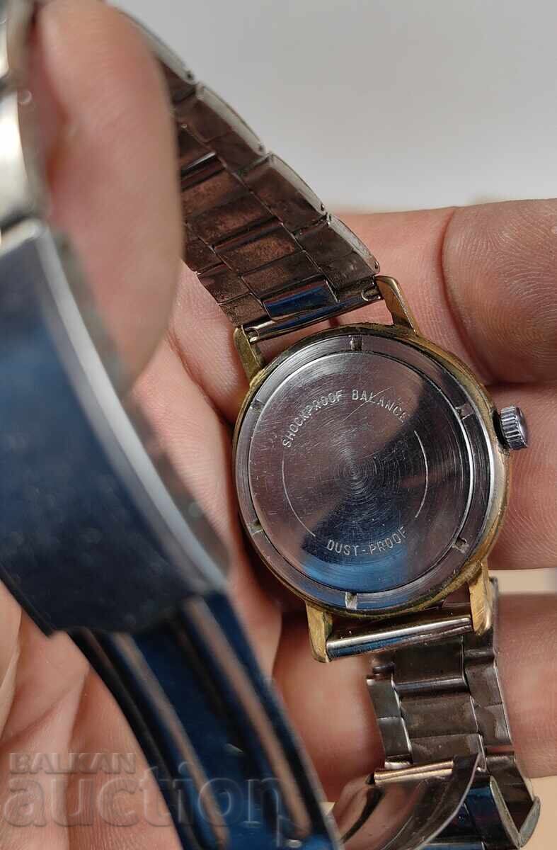 VOSTOK VOSTOK AU10+ GOLD-PLATED MENS WATCH WORKING - 5 VOSTOK VOSTOK AU10+ GOLD-PLATED MENS WATCH WORKING - 5