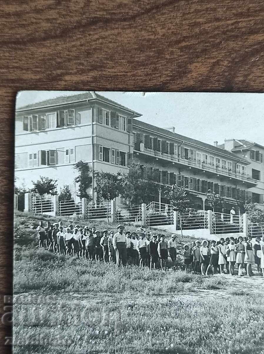 Φωτογραφία Βασιλείου της Βουλγαρίας - με τιμή 10.00 BGN | € 5.11 Φωτογραφία Βασιλείου της Βουλγαρίας - με τιμή 10.00 BGN | € 5.11