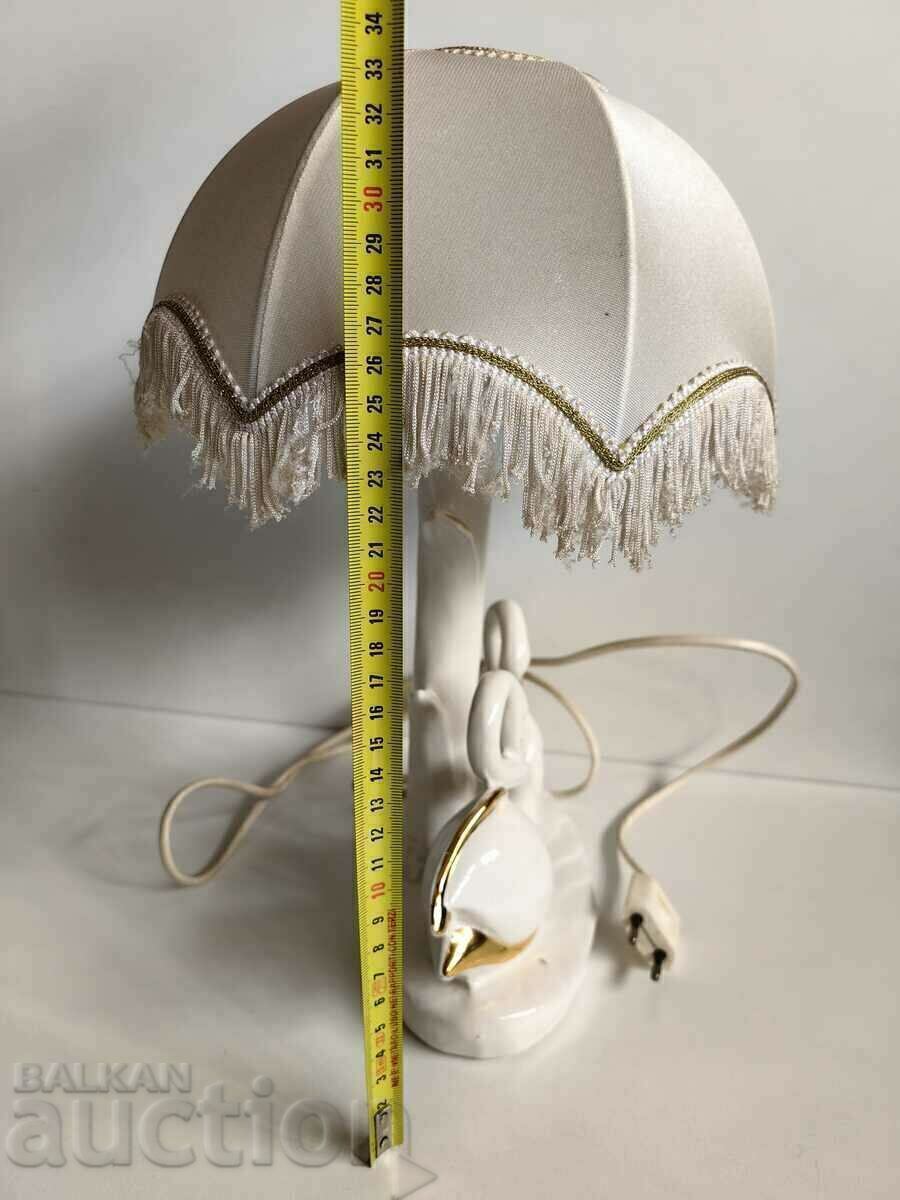 Licitație SUPERBĂ LAMPĂ DE NOAPTE DE MASĂ PORCELAN STATUETA LEBADĂ
