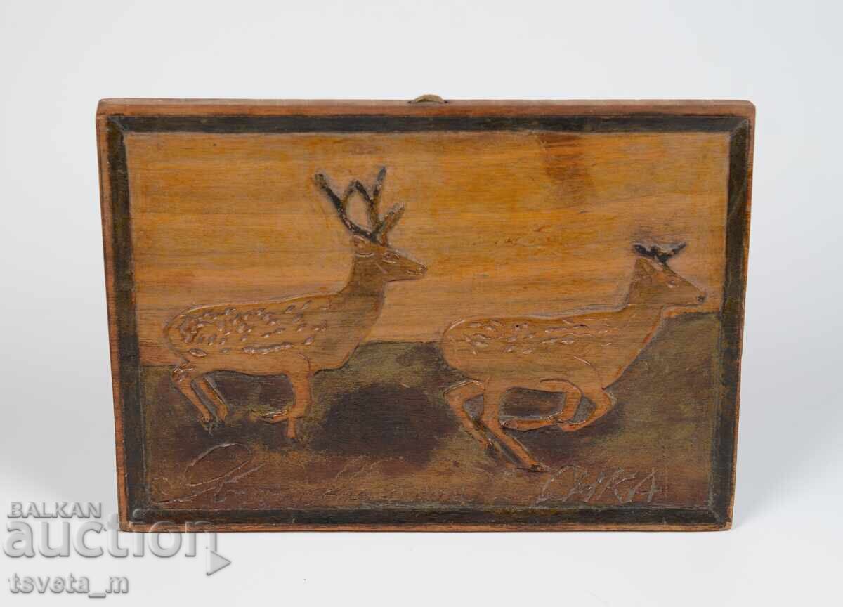 Sculptură în lemn Cerbi Sika Japonezi cu preț 12.00 BGN | € 6.14