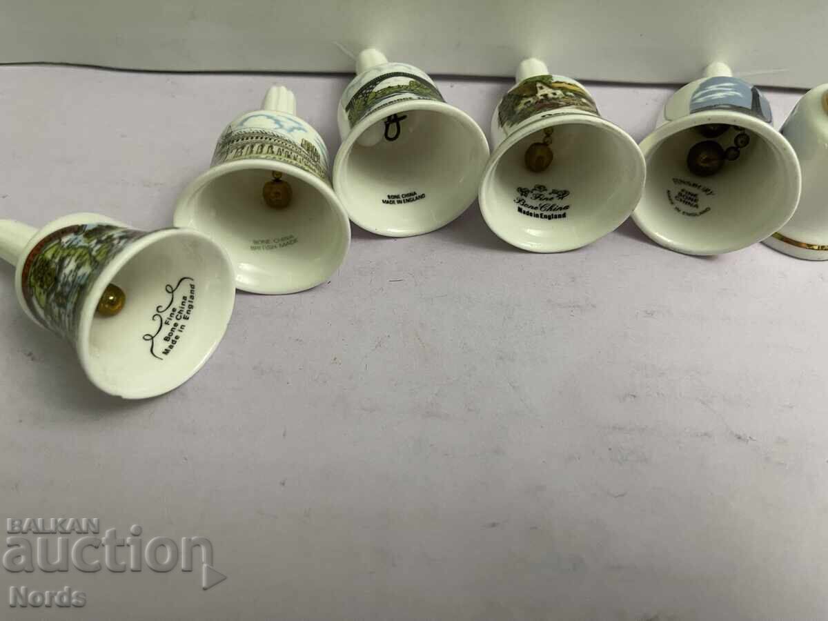 Δημοπρασία Συλλογή πορσελάνινων καμπανών Δημοπρασία Συλλογή πορσελάνινων καμπανών